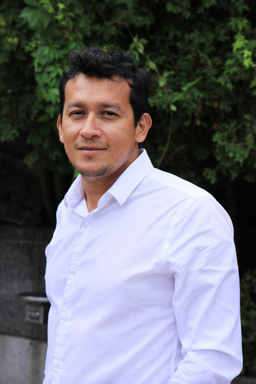 Dr Juan Carlos Villarreal