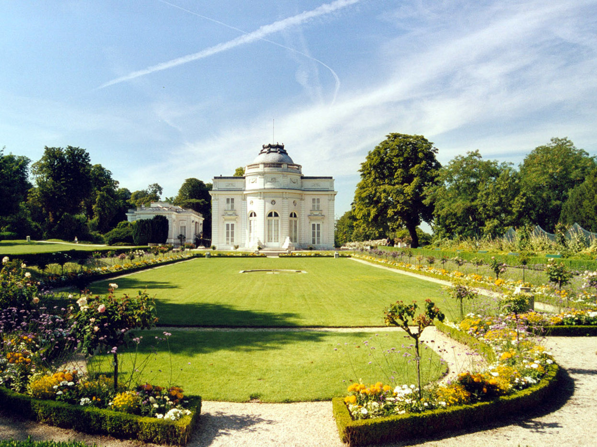 Jardin de Bagatelle in Paris