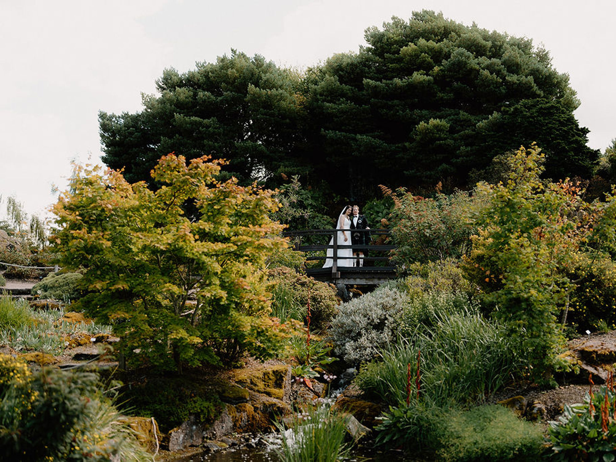 Outdoor weddings at the botanics